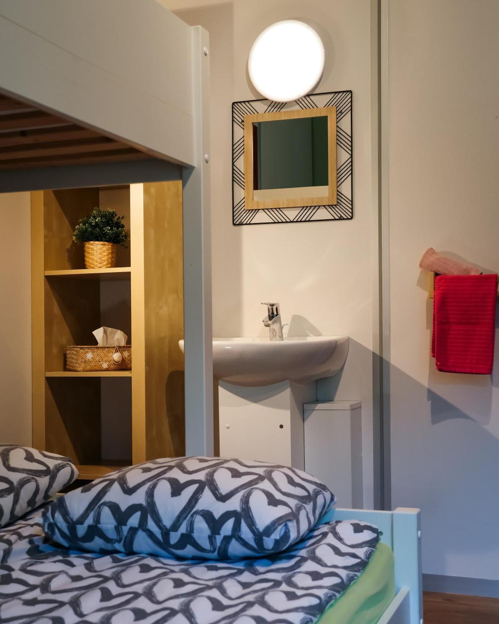 Auberge de jeunesse Backpacker Le Petit Baroudeur à Champéry Extérieur photo